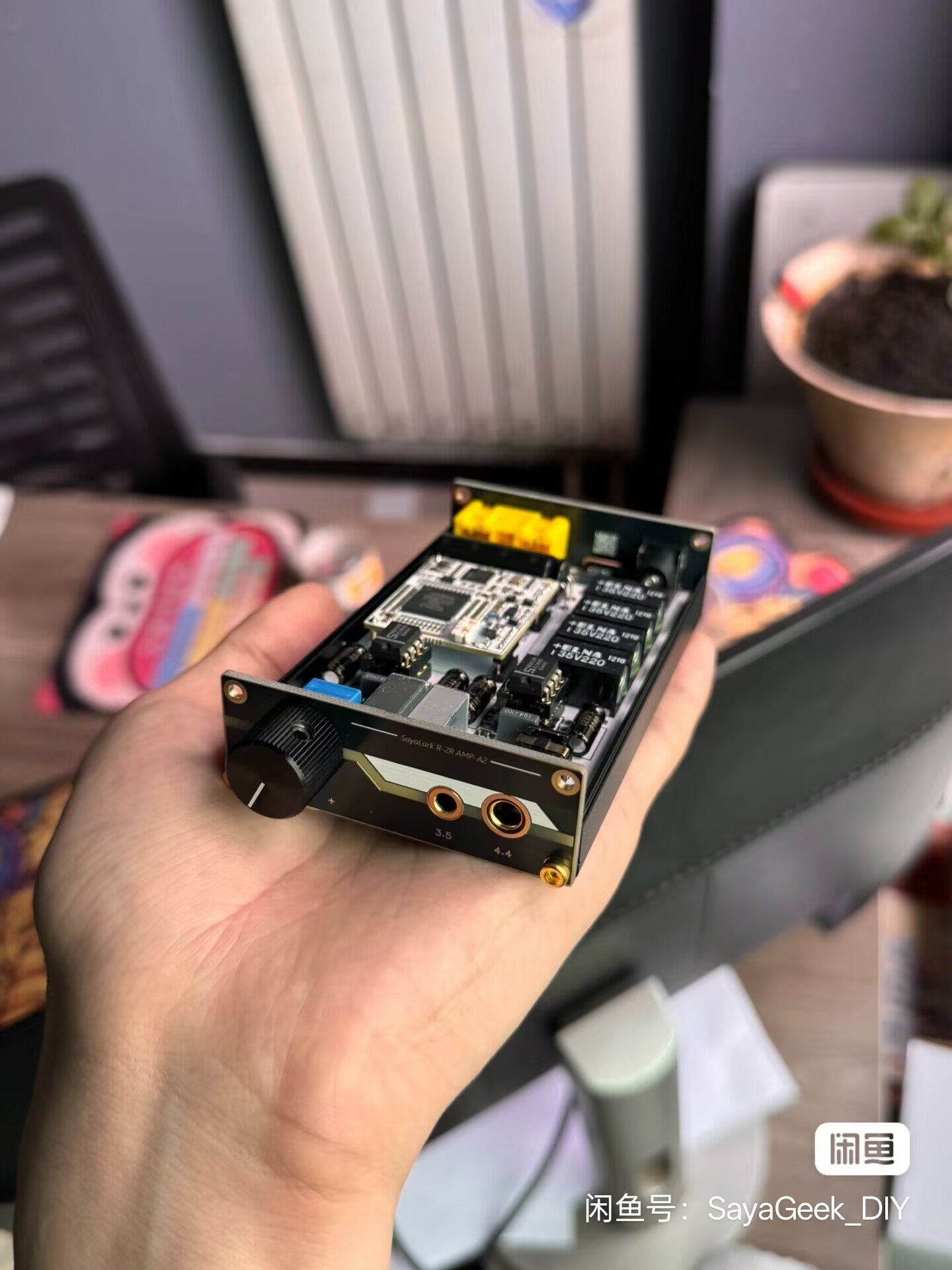 Portable R2R decoding headphon - đánh giá và giá Headphone Amplifier