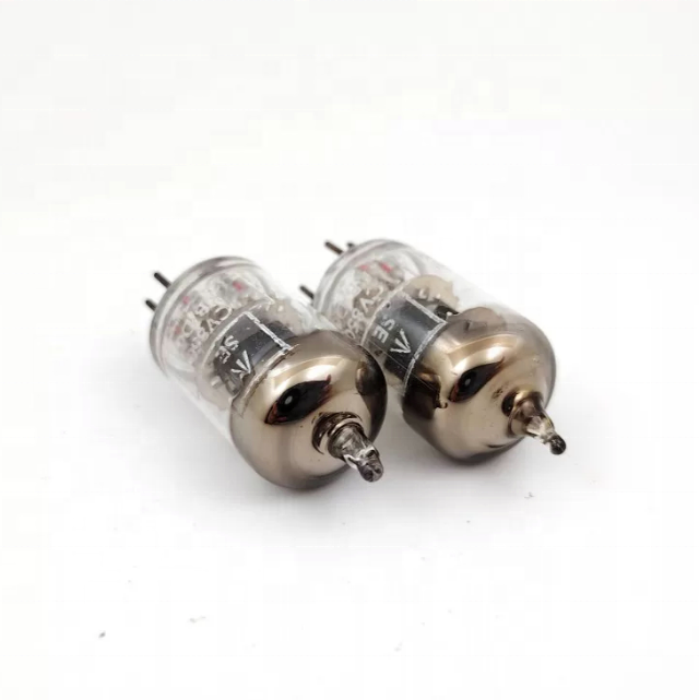 Low Noise Headphone Amplifiers - đánh giá và giá Headphone Amplifier